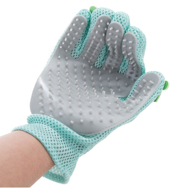 Pet hair removal